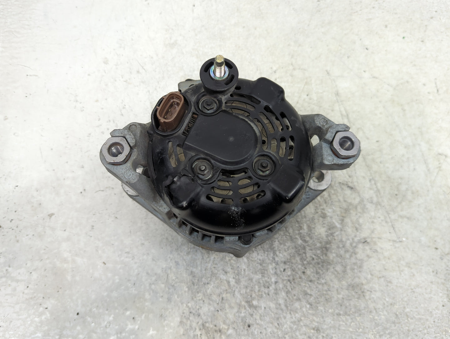 2015-2019 Hyundai Sonata Alternator Replacement Generator Charging Assembly Engine OEM P/N:37300-2G061 Fits OEM Used Auto Pa