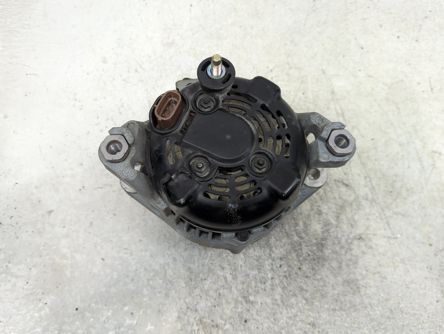 2015-2019 Hyundai Sonata Alternator Replacement Generator Charging Assembly Engine OEM P/N:37300-2G061 Fits OEM Used Auto Pa