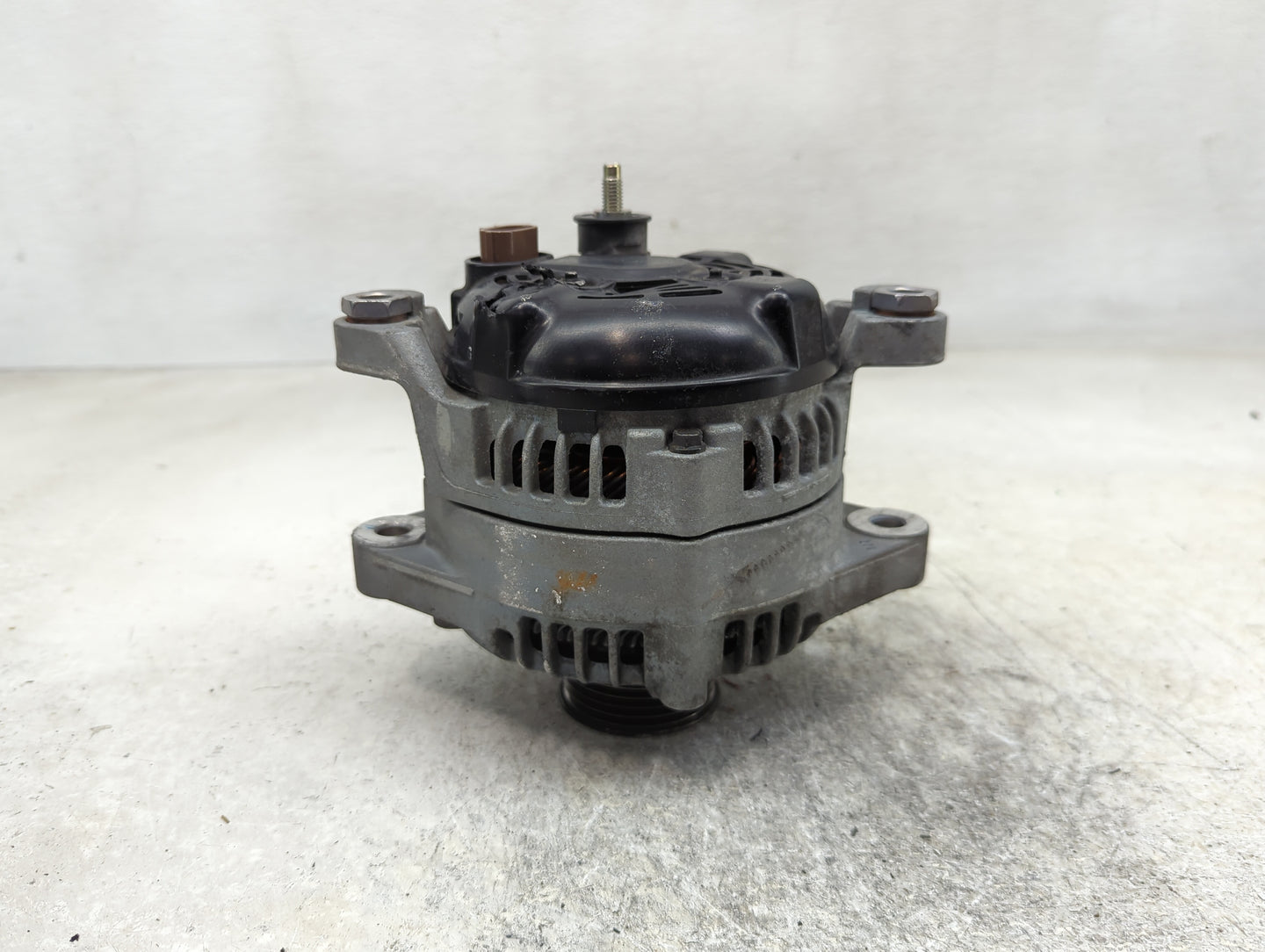 2015-2019 Hyundai Sonata Alternator Replacement Generator Charging Assembly Engine OEM P/N:37300-2G061 Fits OEM Used Auto Pa