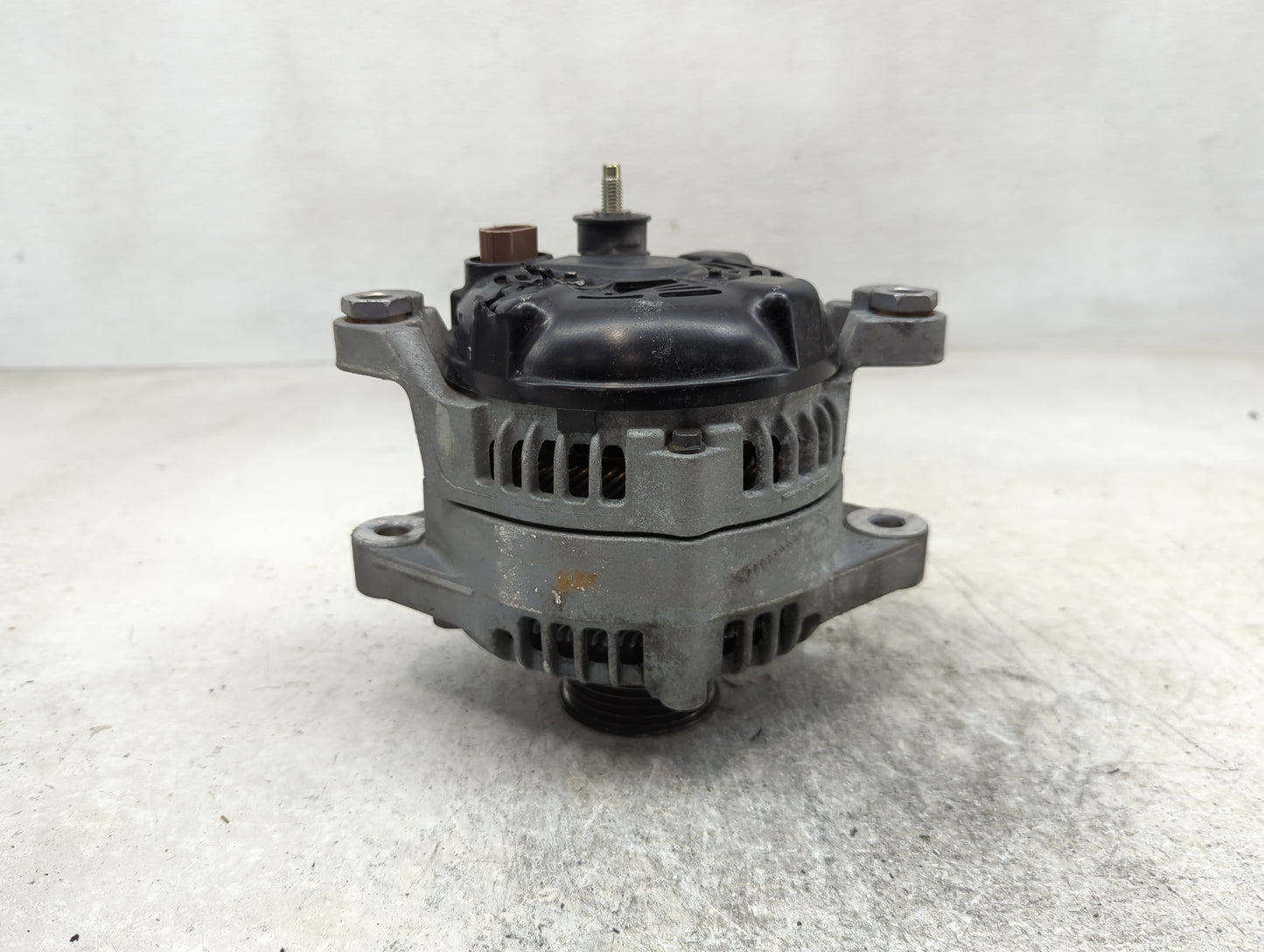 2015-2019 Hyundai Sonata Alternator Replacement Generator Charging Assembly Engine OEM P/N:37300-2G061 Fits OEM Used Auto Pa