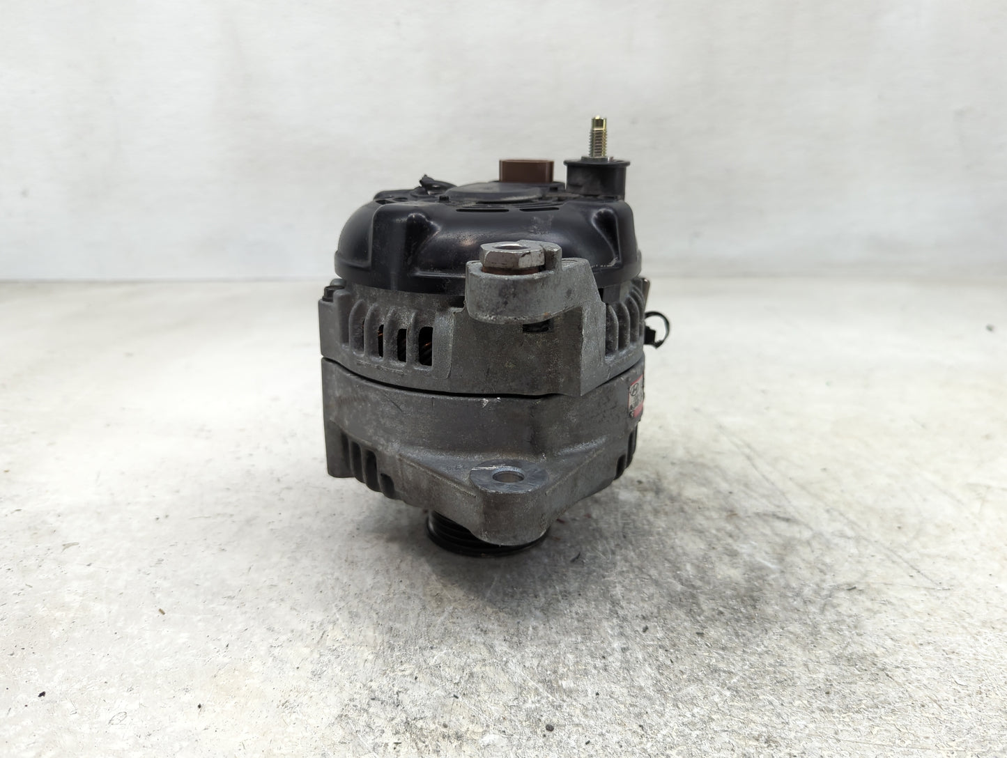 2015-2019 Hyundai Sonata Alternator Replacement Generator Charging Assembly Engine OEM P/N:37300-2G061 Fits OEM Used Auto Pa