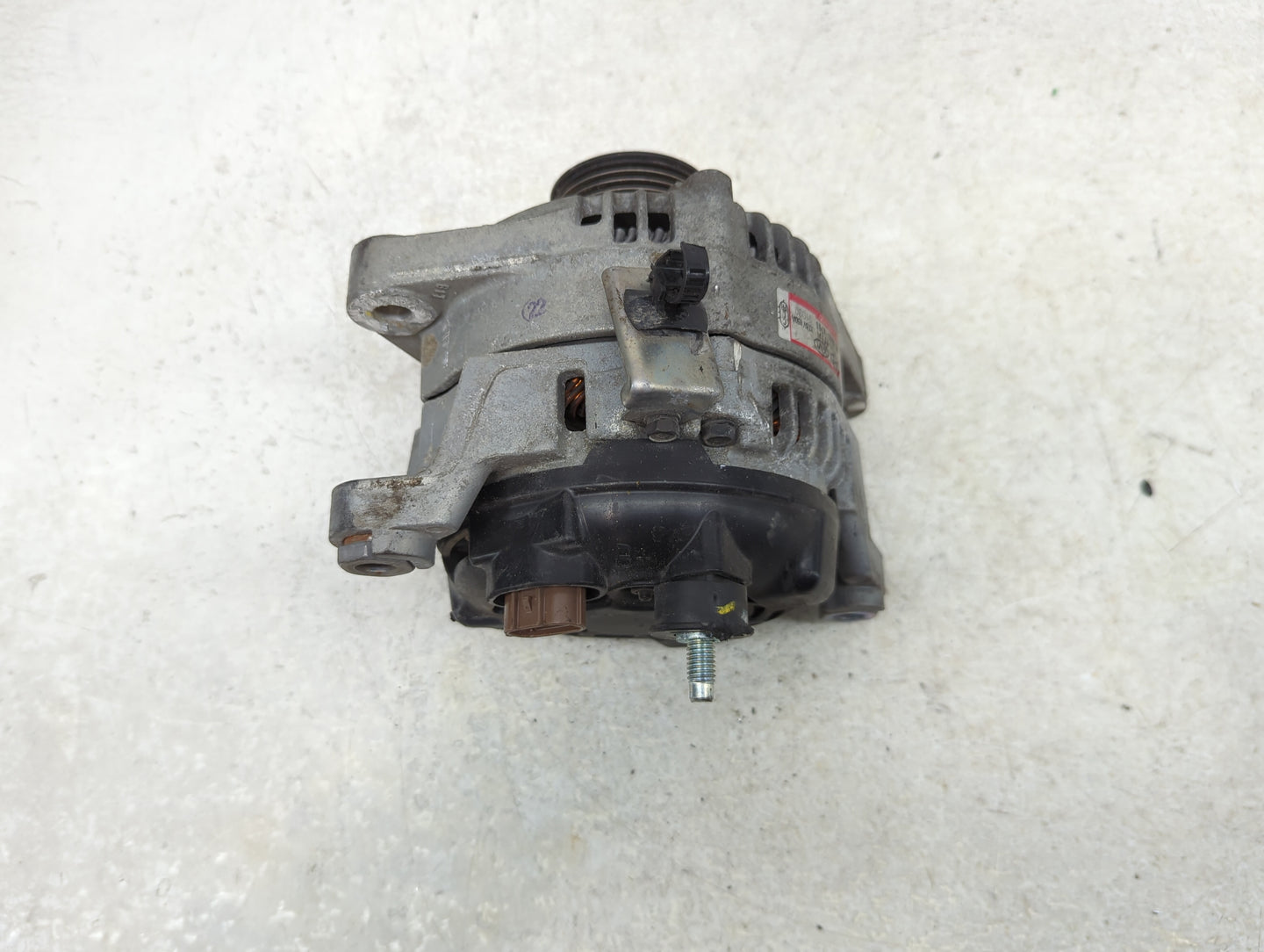 2015-2019 Hyundai Sonata Alternator Replacement Generator Charging Assembly Engine OEM P/N:TN104211-8790 37300-2G061 Fits OE