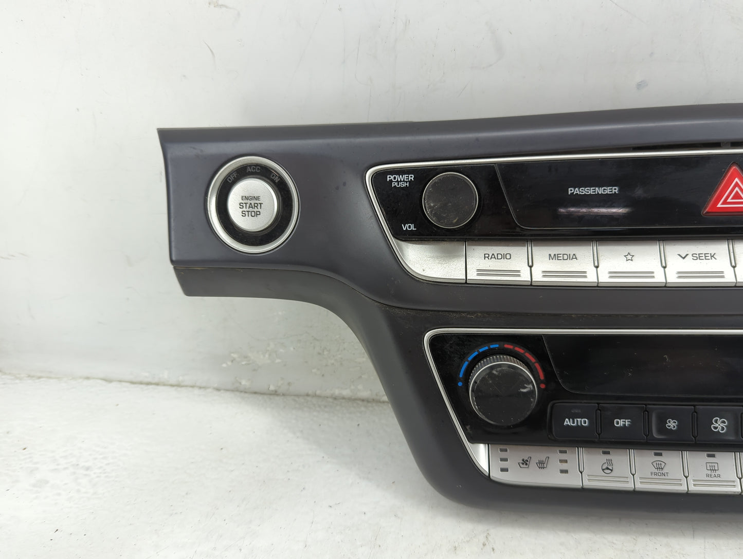 2018-2019 Hyundai Sonata Climate Control Module Temperature AC/Heater Replacement P/N:97250-C2BE0ZL5 Fits Fits 2018 2019 OEM