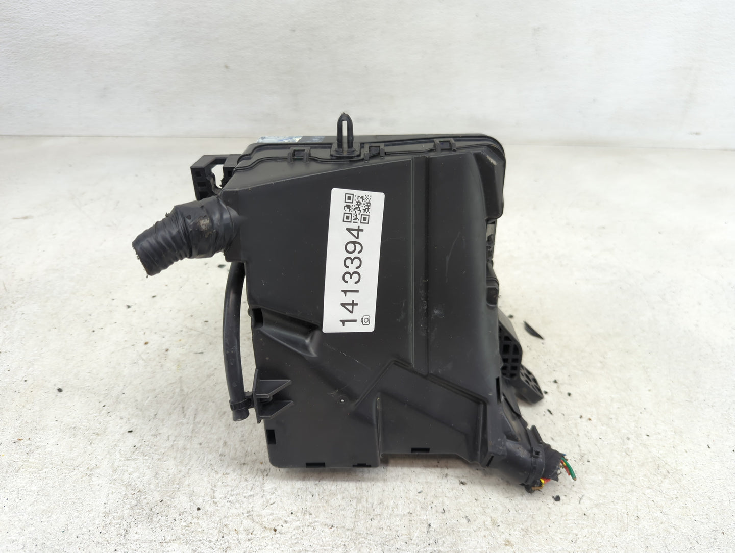 2018-2019 Hyundai Sonata Fusebox Fuse Box Panel Relay Module P/N:91951-C2850 Fits Fits 2018 2019 OEM Used Auto Parts - Oemus
