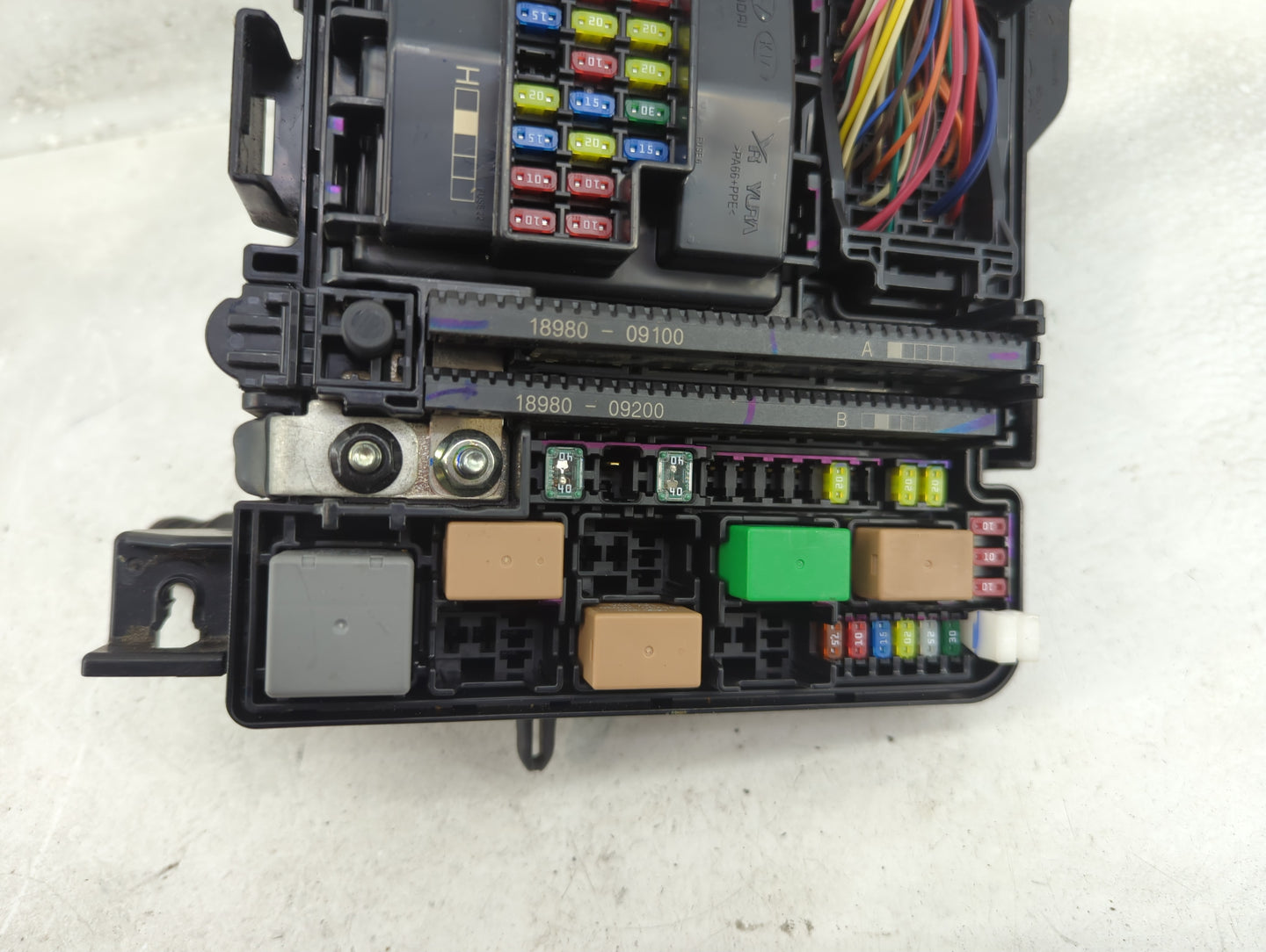 2018-2019 Hyundai Sonata Fusebox Fuse Box Panel Relay Module P/N:91951-C2850 Fits Fits 2018 2019 OEM Used Auto Parts - Oemus