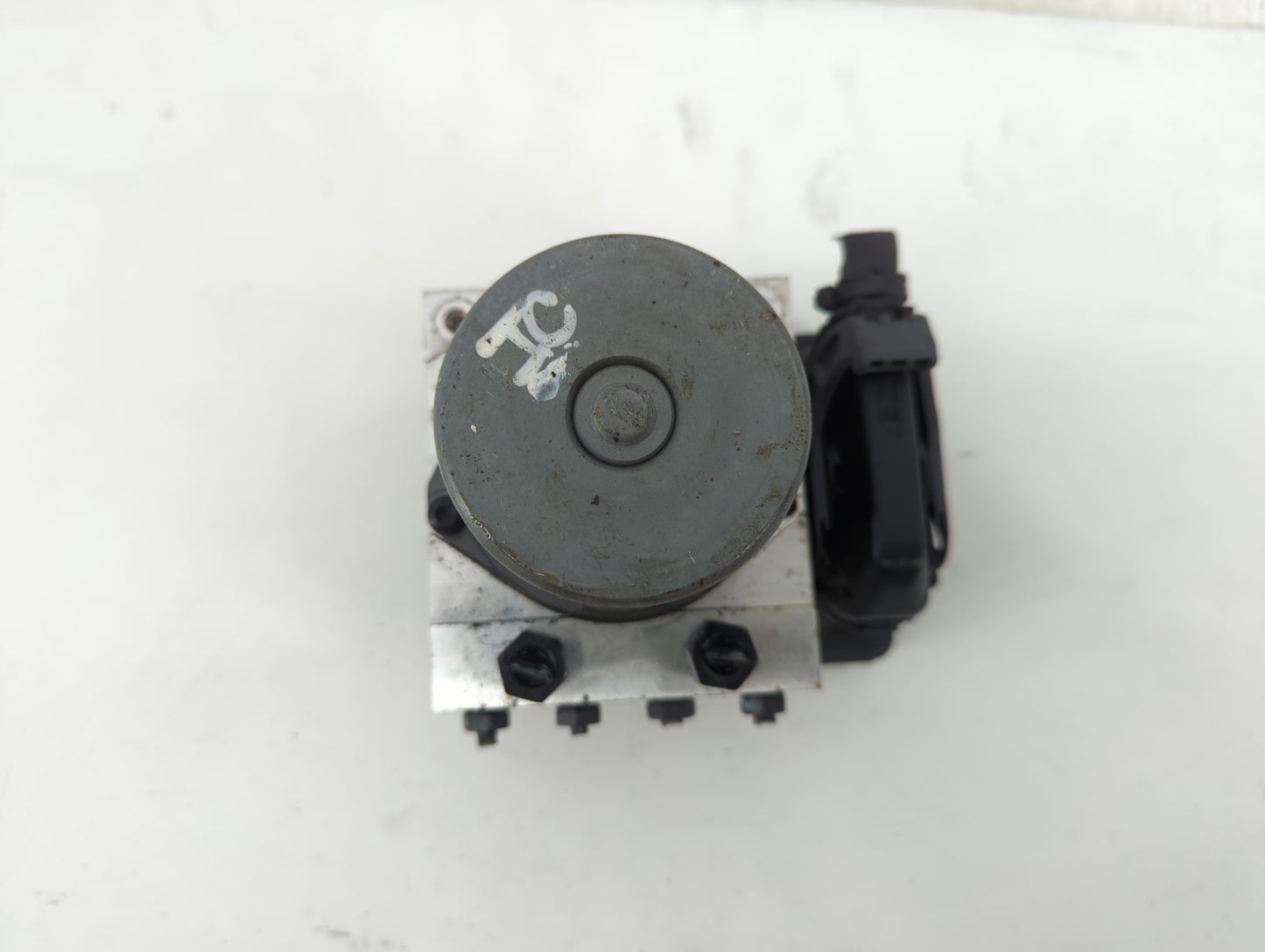 2018-2019 Hyundai Sonata ABS Pump Control Module Replacement P/N:61589-45100 Fits Fits 2018 2019 OEM Used Auto Parts - Oemus
