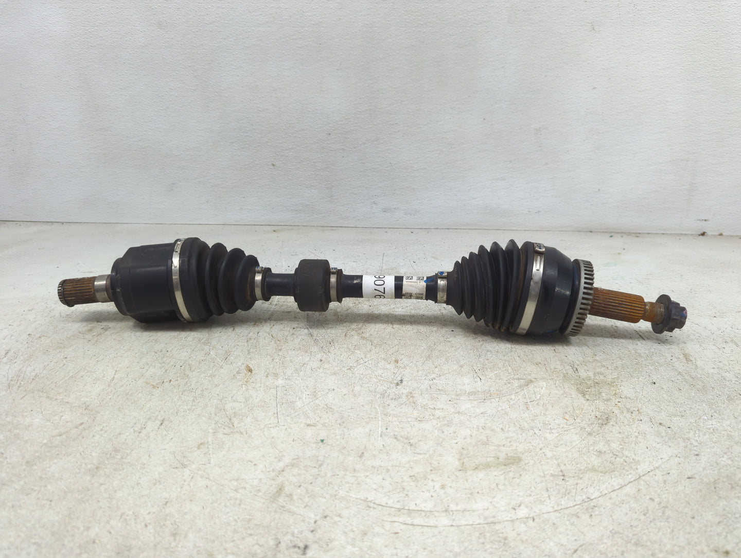 2015-2019 Hyundai Sonata Axle Shaft Front Driver Cv C/v - Oemusedautoparts1.com