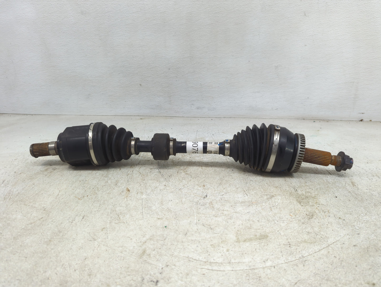 2015-2019 Hyundai Sonata Axle Shaft Front Driver Cv C/v - Oemusedautoparts1.com