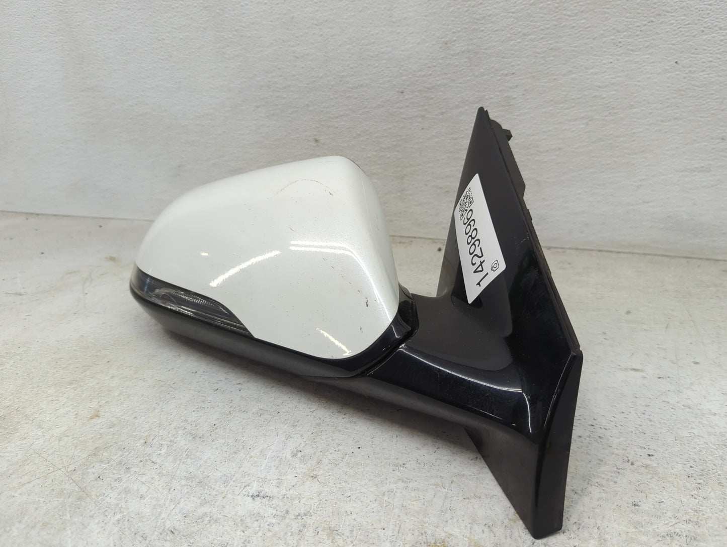 2018-2019 Hyundai Sonata Passenger Side View Mirror - Right Door Mirror OEM Used - Oemusedautoparts1.com