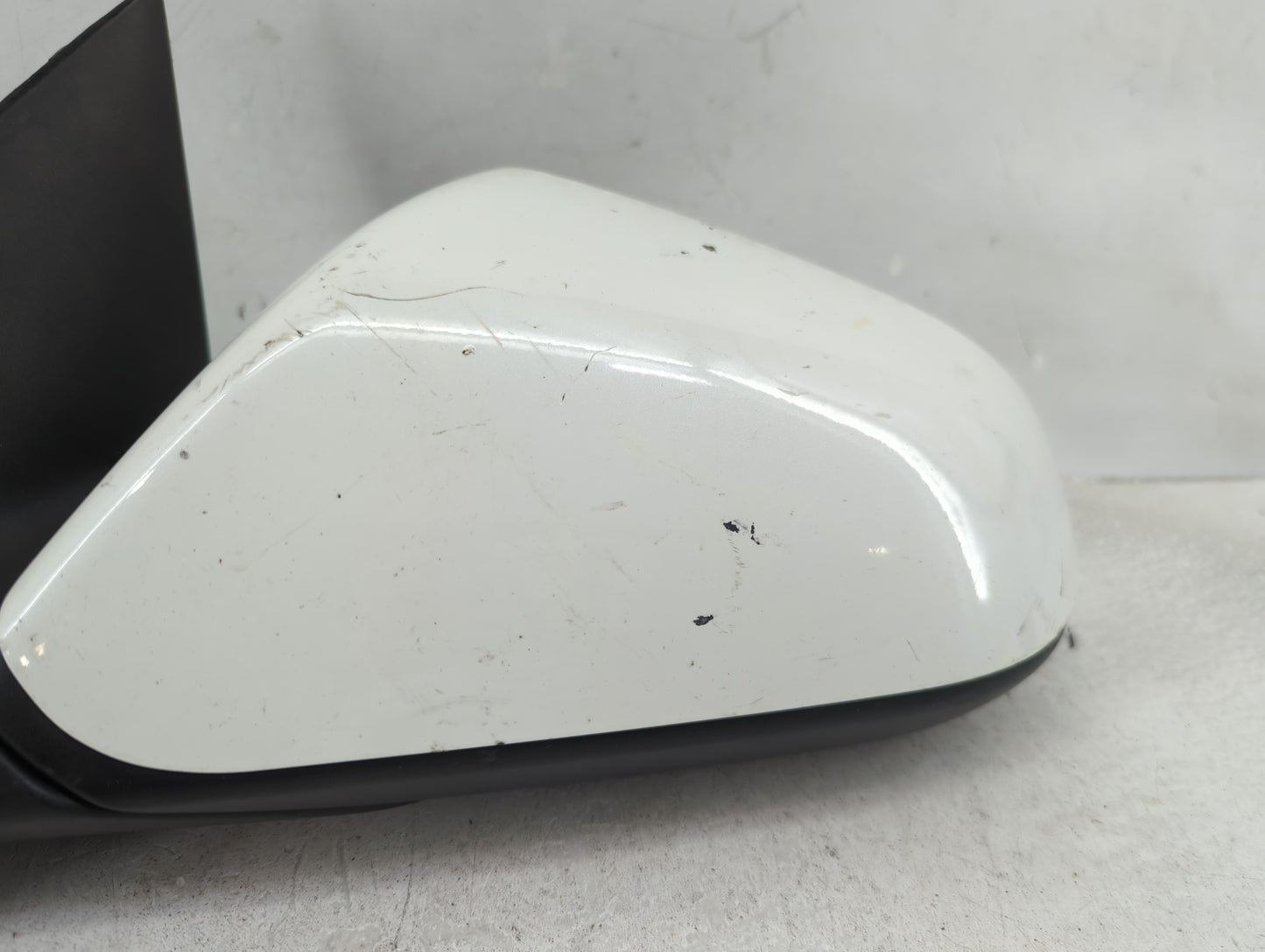 2018-2019 Hyundai Sonata Driver Side View Mirror - Left Door Mirror OEM Used - Oemusedautoparts1.com