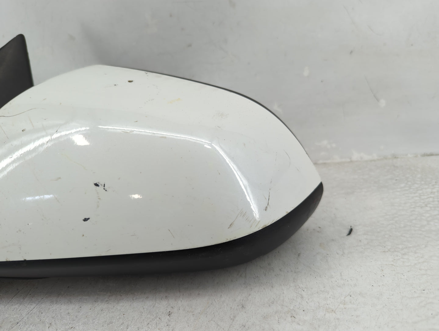 2018-2019 Hyundai Sonata Driver Side View Mirror - Left Door Mirror OEM Used - Oemusedautoparts1.com