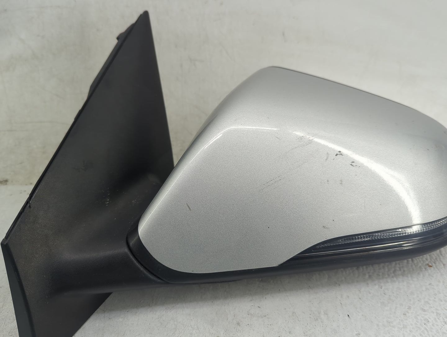 2018-2019 Hyundai Sonata Driver Side View Mirror - Left Door Mirror OEM Used - Oemusedautoparts1.com