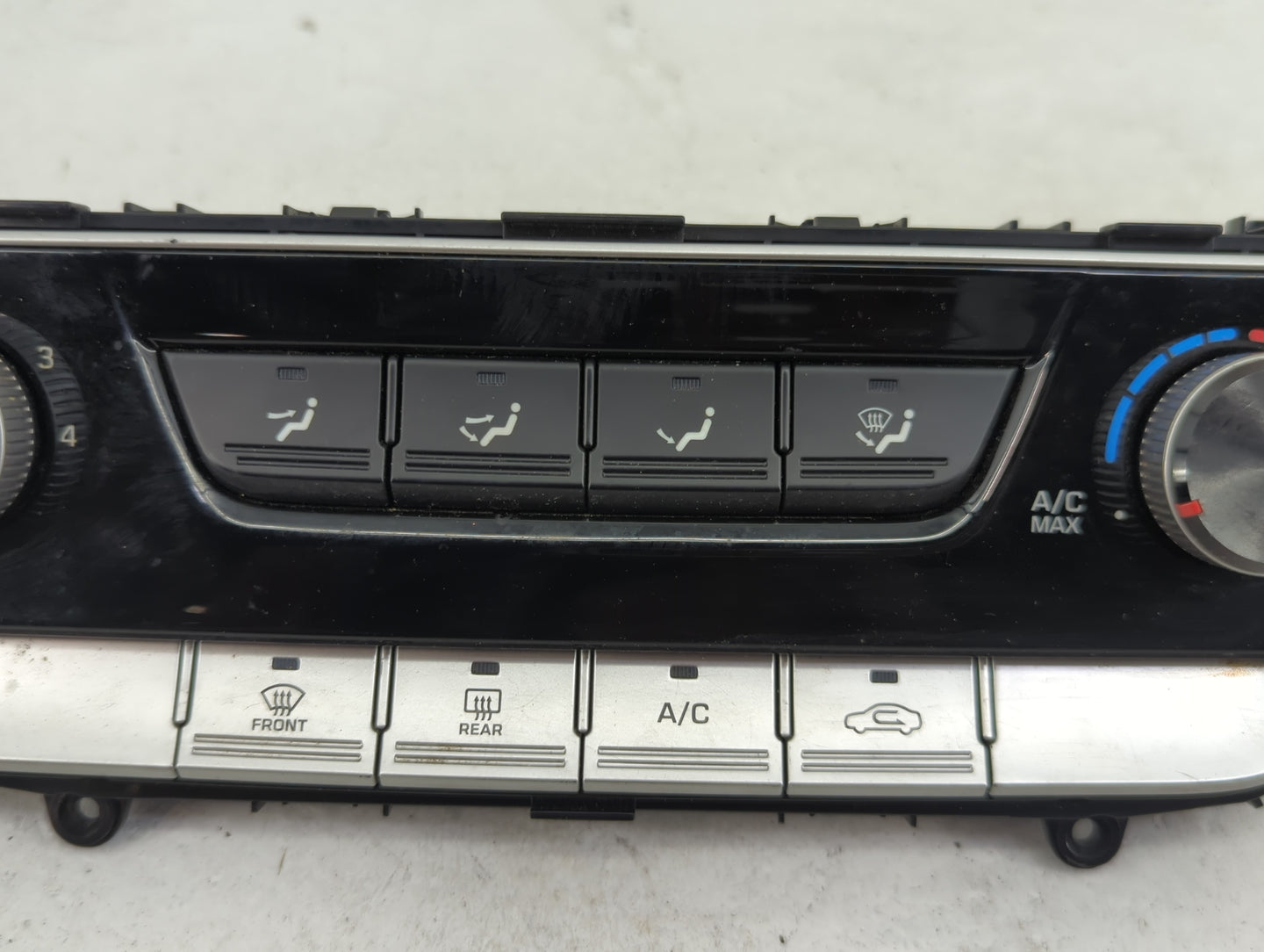 2018-2019 Hyundai Sonata Climate Control Module Temperature AC/Heater Replacement P/N:97250-C2AA0ZL5 Fits Fits 2018 2019 OEM