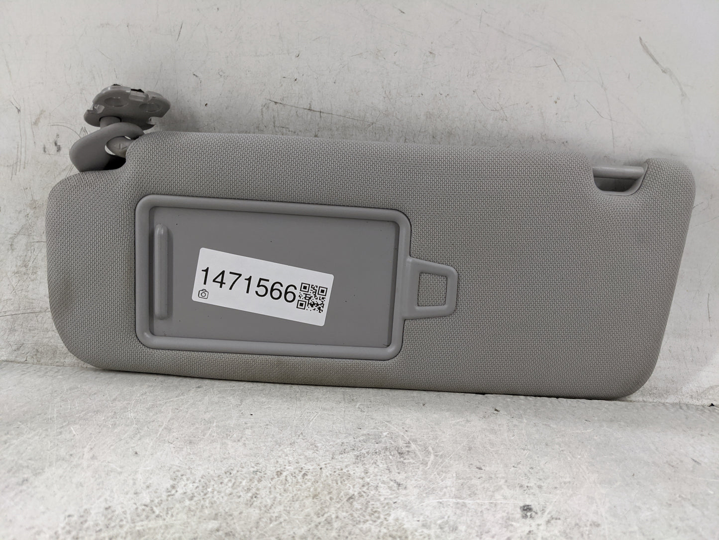2015-2019 Hyundai Sonata Sun Visor Shade Replacement Driver Left Mirror Fits Fits 2015 2016 2017 2018 2019 OEM Used Auto Par