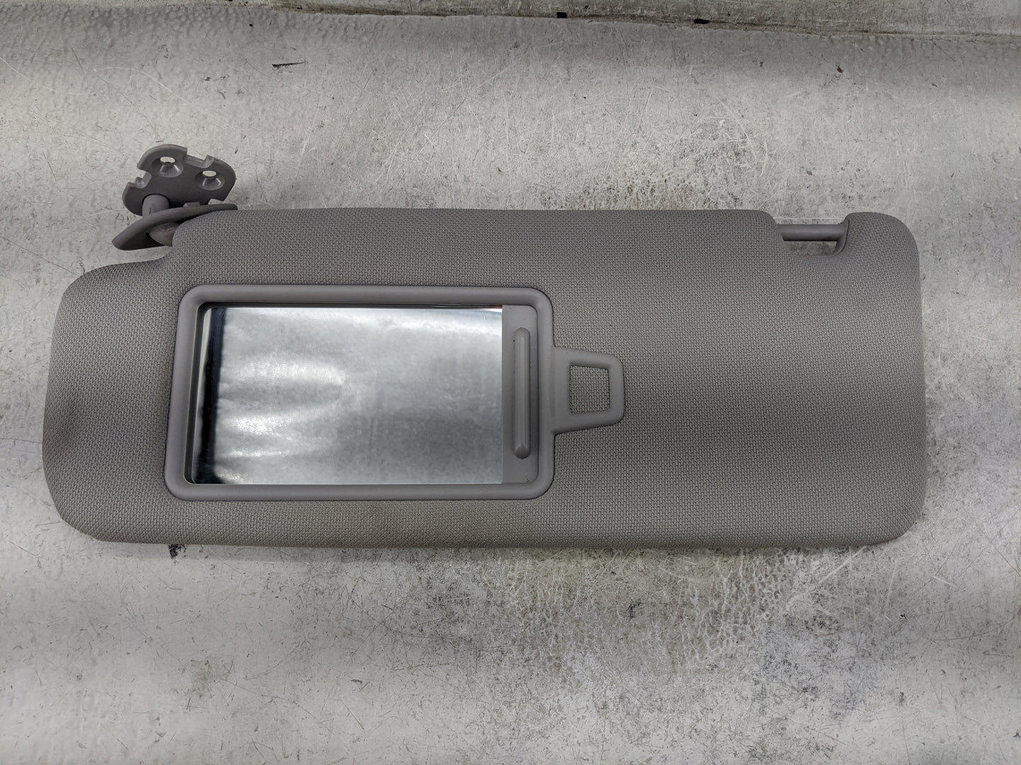 2015-2019 Hyundai Sonata Sun Visor Shade Replacement Driver Left Mirror Fits Fits 2015 2016 2017 2018 2019 OEM Used Auto Par