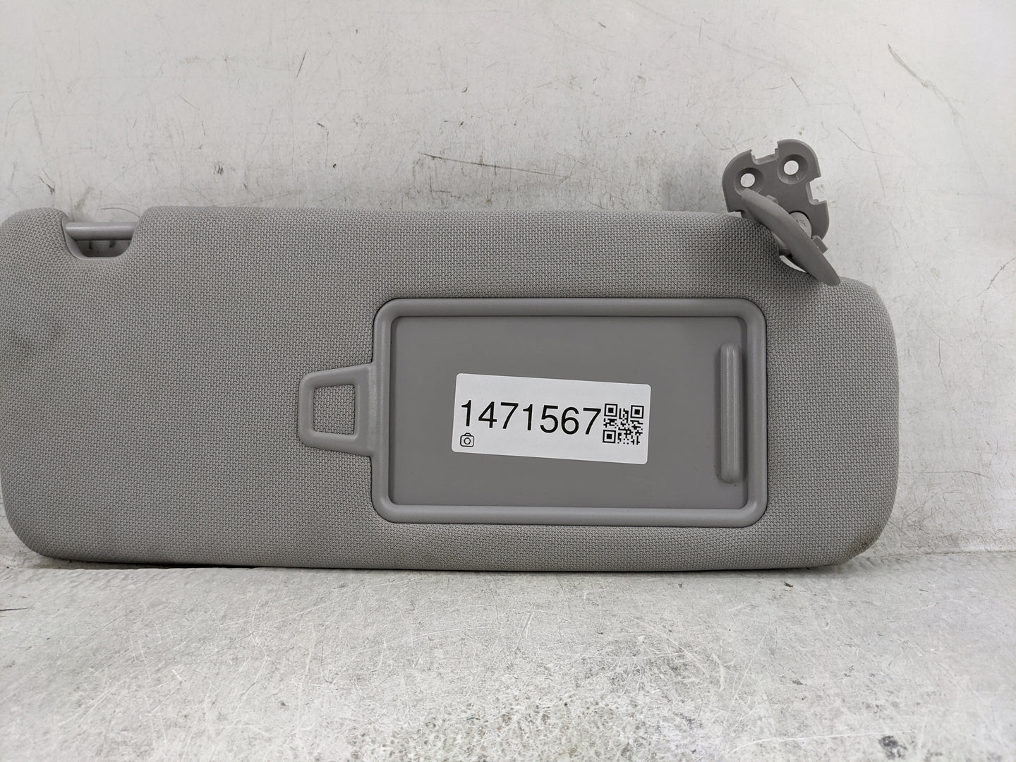 2015-2019 Hyundai Sonata Sun Visor Shade Replacement Passenger Right Mirror Fits Fits 2015 2016 2017 2018 2019 OEM Used Auto