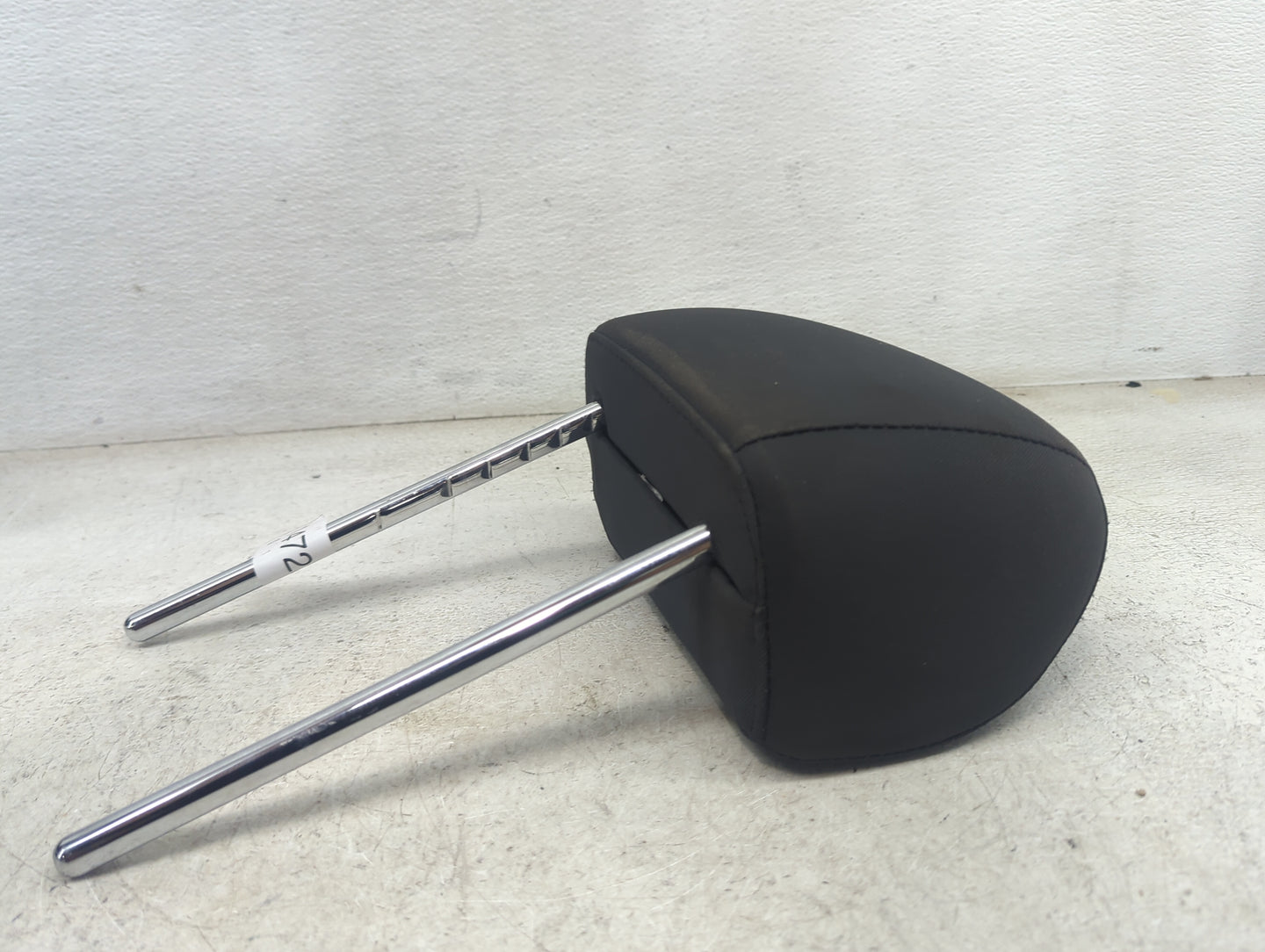 2018-2019 Hyundai Sonata Headrest Head Rest Front Driver Passenger Seat Fits Fits 2018 2019 OEM Used Auto Parts - Oemusedaut