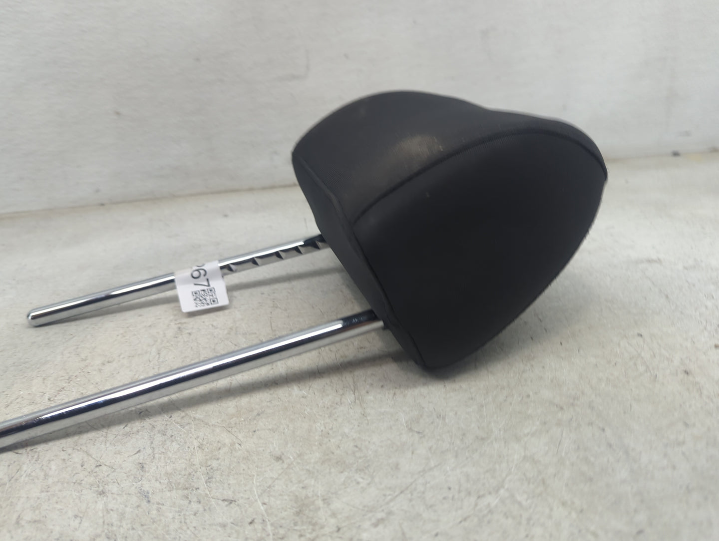 2018 Hyundai Sonata Headrest Head Rest Front Driver Seat Black - Oemusedautoparts1.com