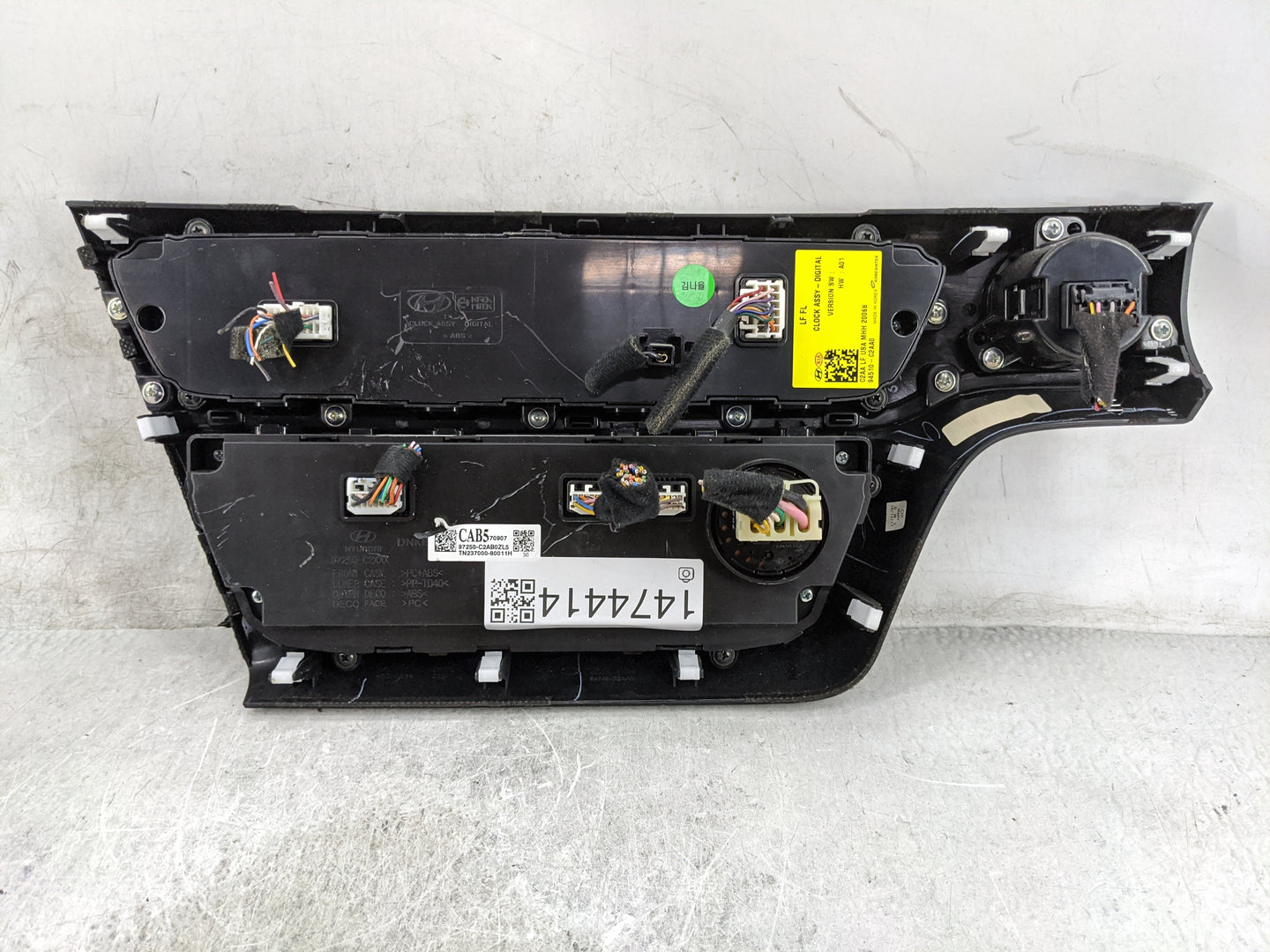 2018-2019 Hyundai Sonata Climate Control Module Temperature AC/Heater Replacement P/N:97250-C2AB0ZL5 94510-C2AA0 Fits OEM Us