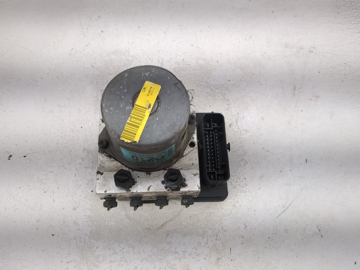 2018-2019 Hyundai Sonata ABS Pump Control Module Replacement P/N:58920-C2210 C2589 20520, 61599-45100 Fits Fits 2018 2019 OE
