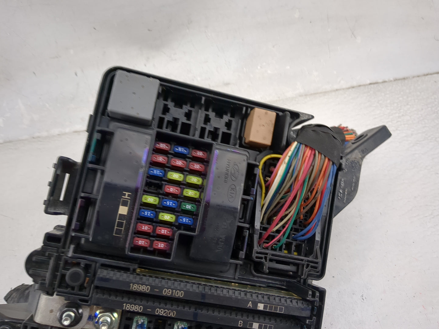 2018-2019 Hyundai Sonata Fusebox Fuse Box Panel Relay Module P/N:18980-09100 18980-09200, 912A0C2370LA Fits Fits 2018 2019 O