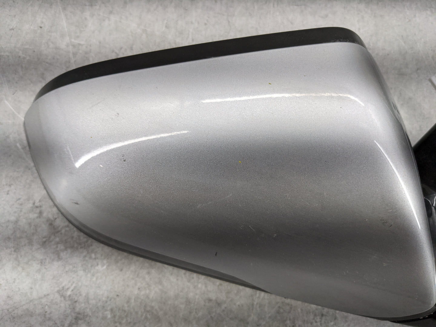 2018-2019 Hyundai Sonata Passenger Side View Mirror - Right Door Mirror OEM Used - Oemusedautoparts1.com