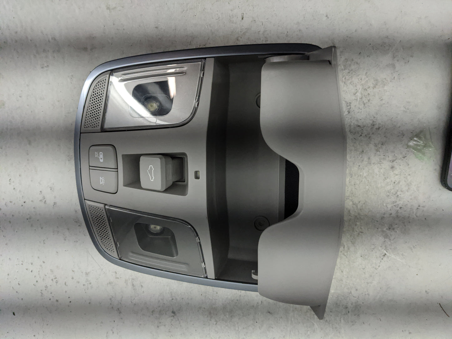 2018 Hyundai Sonata Overhead Roof Console Gray - Oemusedautoparts1.com