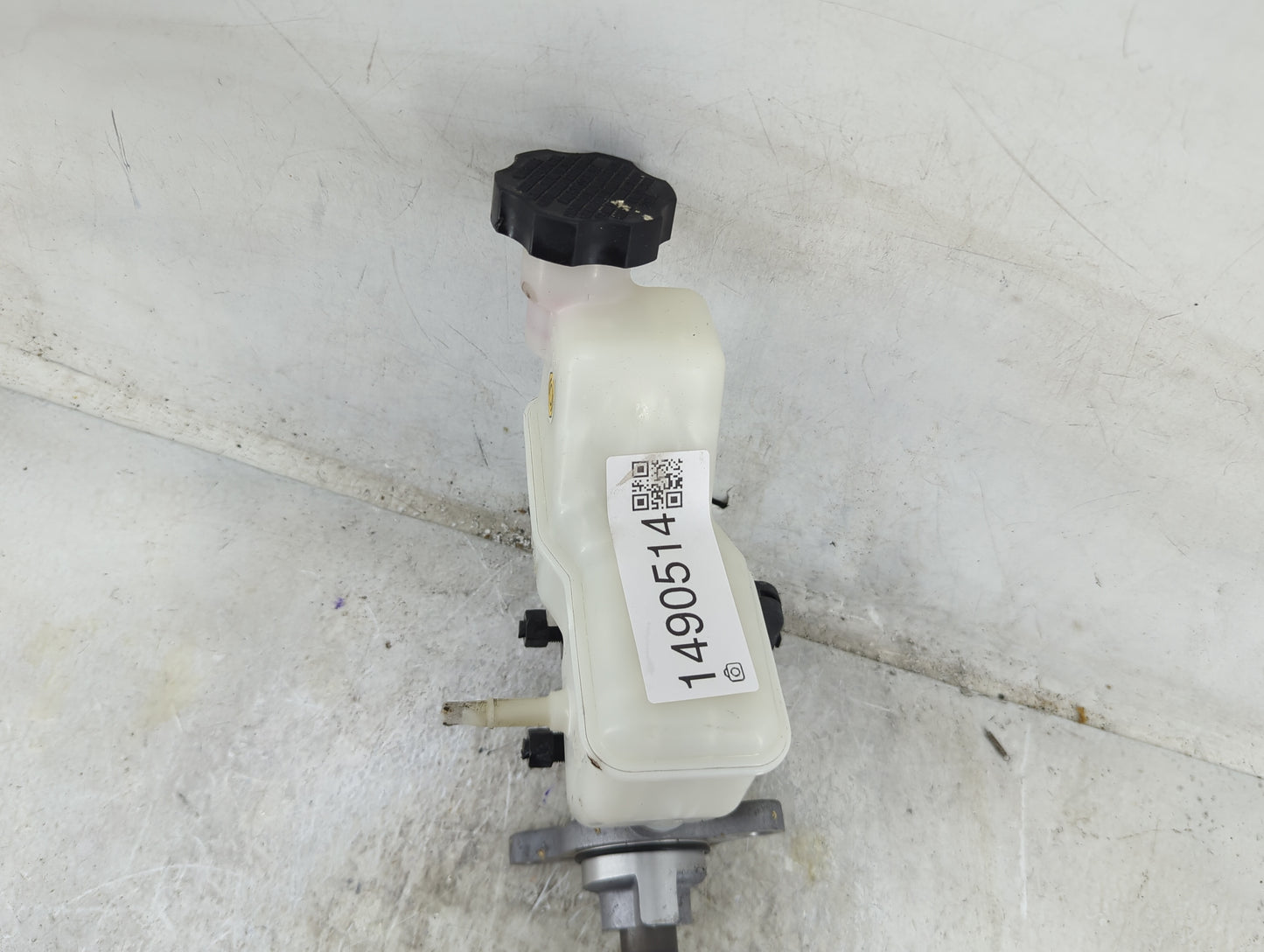 2015-2019 Hyundai Sonata Brake Master Cylinder 1490514 - Oemusedautoparts1.com