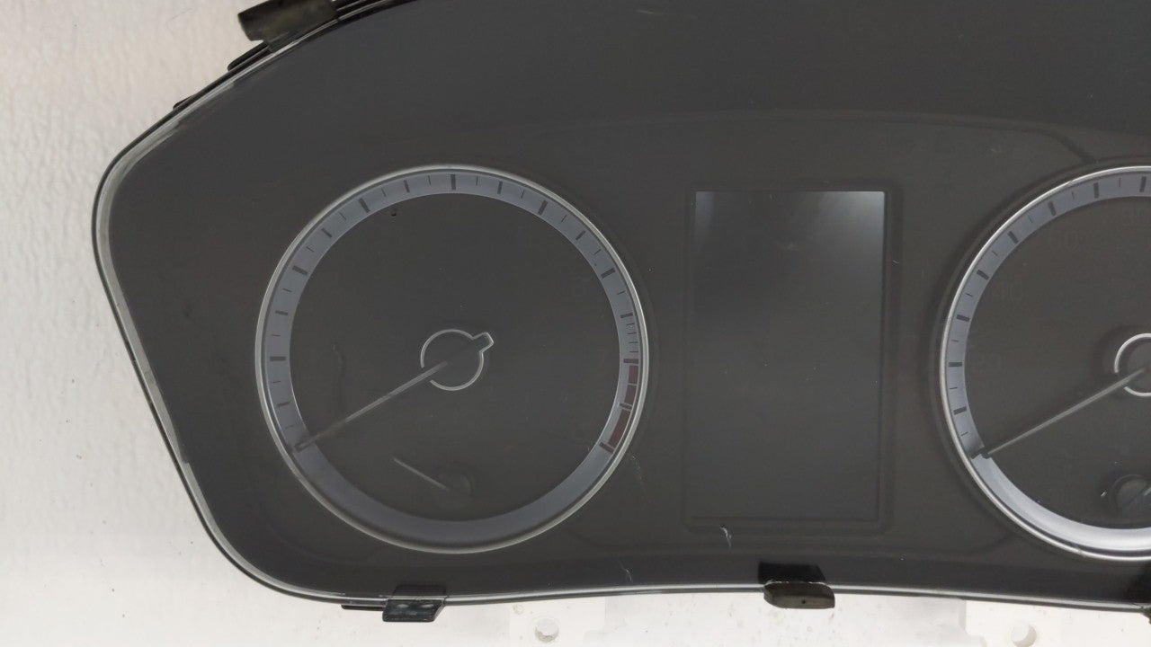 2018 Hyundai Sonata Instrument Cluster Speedometer Gauges P/N:94051-C2000 94041-C2000 Fits OEM Used Auto Parts - Oemusedauto