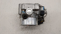 2015-2019 Hyundai Sonata Throttle Body P/N:0 280 750 618 35100-2G600 Fits Fits 2015 2016 2017 2018 2019 OEM Used Auto Parts 