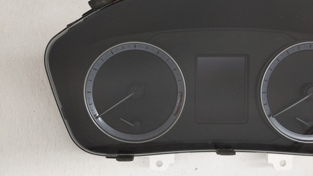 2018 Hyundai Sonata Instrument Cluster Speedometer Gauges P/N:94051-C2000 94041-C2000 Fits OEM Used Auto Parts - Oemusedauto