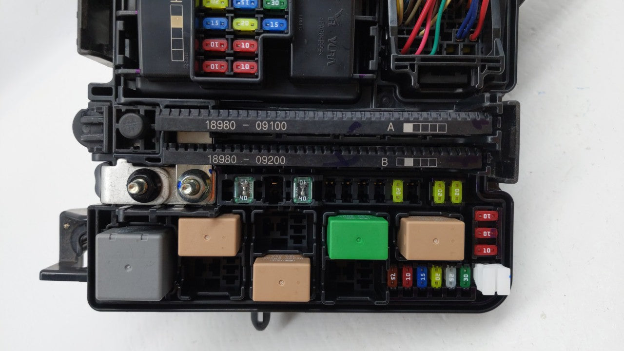 2018-2019 Hyundai Sonata Fusebox Fuse Box Panel Relay Module P/N:912A0C2088LA 6423-0102-7 Fits Fits 2018 2019 OEM Used Auto 