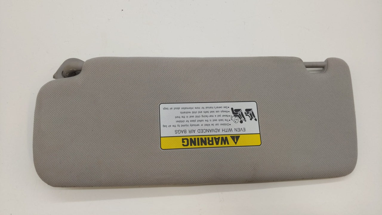 2015-2019 Hyundai Sonata Sun Visor Shade Replacement Passenger Right Mirror Fits Fits 2015 2016 2017 2018 2019 OEM Used Auto