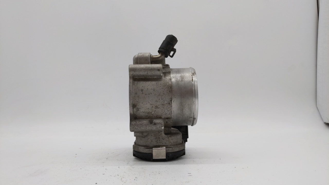 2015-2019 Hyundai Sonata Throttle Body P/N:35100-2G600 Fits Fits 2015 2016 2017 2018 2019 OEM Used Auto Parts - Oemusedautop