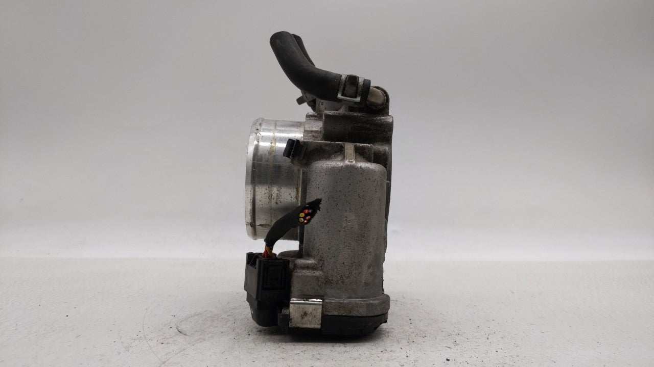 2015-2019 Hyundai Sonata Throttle Body P/N:35100-2G600 Fits Fits 2015 2016 2017 2018 2019 OEM Used Auto Parts - Oemusedautop