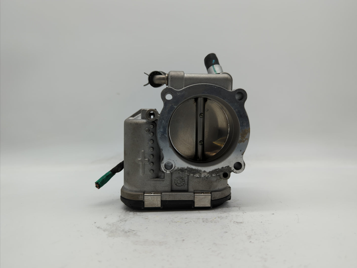 2015-2019 Hyundai Sonata Throttle Body P/N:35100-2G600 Fits Fits 2015 2016 2017 2018 2019 OEM Used Auto Parts - Oemusedautop