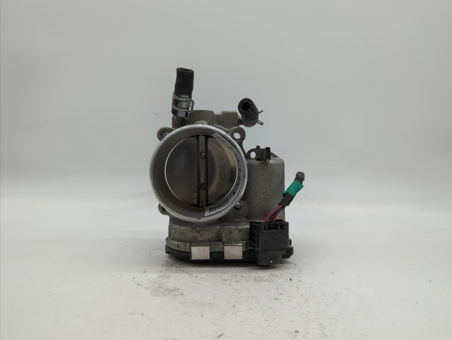 2015-2019 Hyundai Sonata Throttle Body P/N:35100-2G600 Fits Fits 2015 2016 2017 2018 2019 OEM Used Auto Parts - Oemusedautop