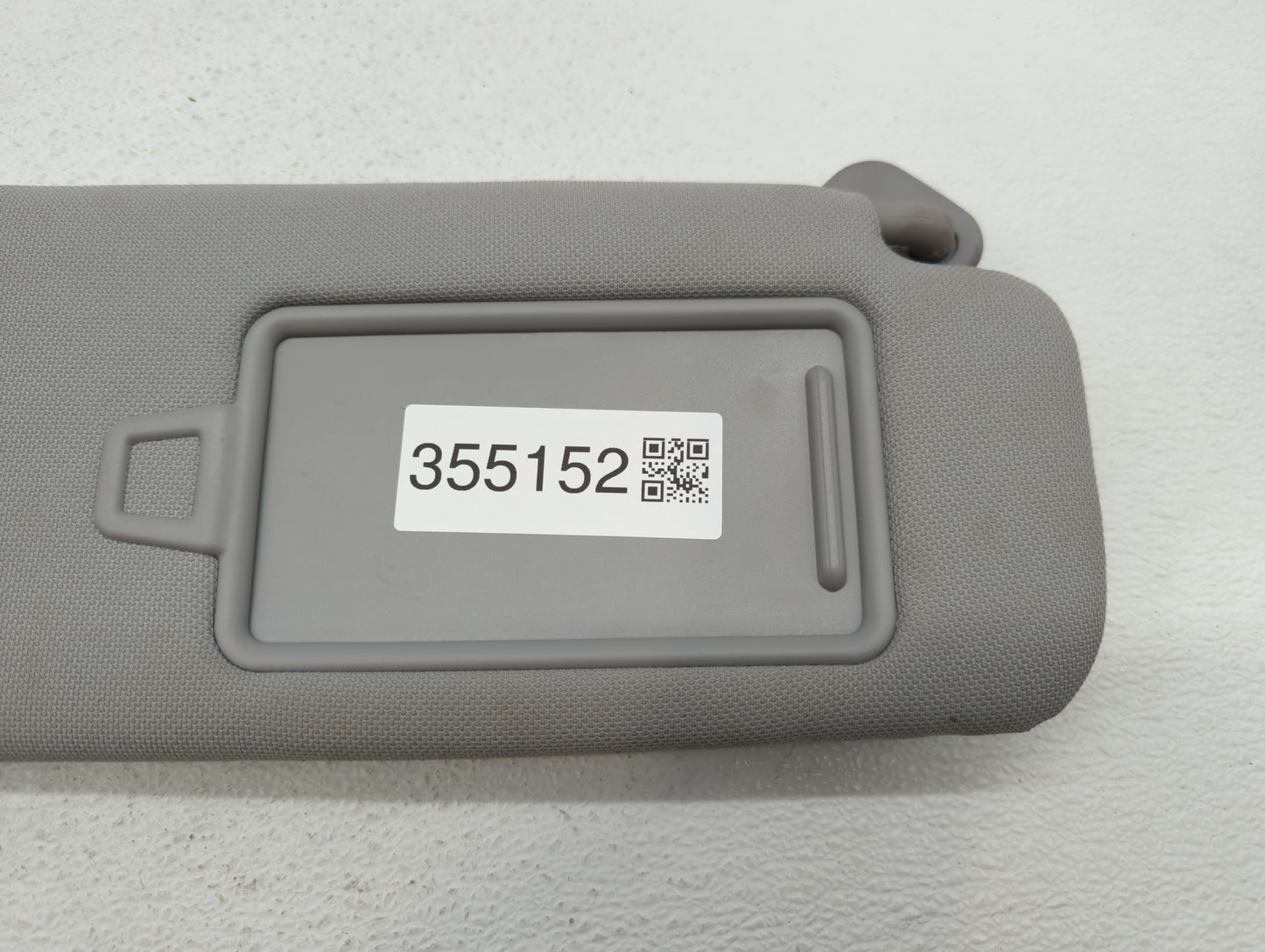 2015-2019 Hyundai Sonata Sun Visor Shade Replacement Passenger Right Mirror Fits Fits 2015 2016 2017 2018 2019 OEM Used Auto