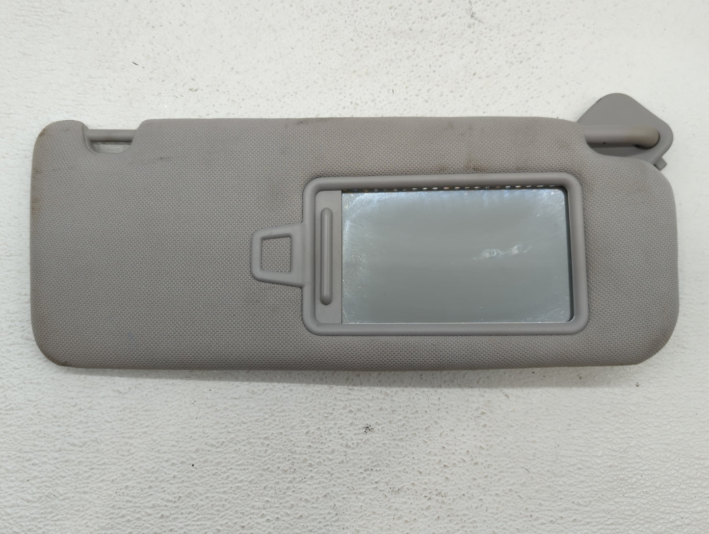 2015-2019 Hyundai Sonata Sun Visor Shade Replacement Passenger Right Mirror Fits Fits 2015 2016 2017 2018 2019 OEM Used Auto
