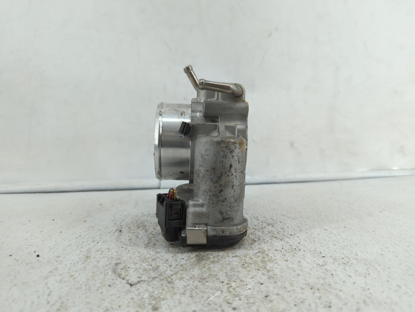 2015-2019 Hyundai Sonata Throttle Body P/N:0 280 750 618 35100-2G600 Fits Fits 2015 2016 2017 2018 2019 OEM Used Auto Parts 