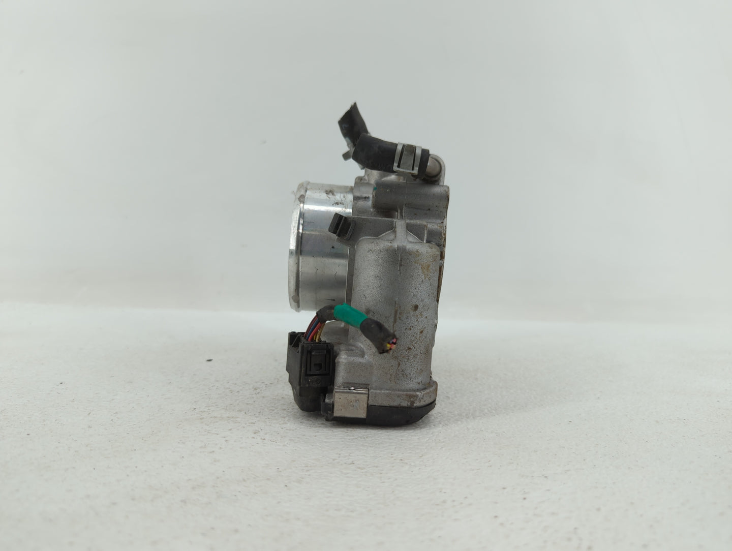 2015-2019 Hyundai Sonata Throttle Body P/N:0 280 750 618 35100-2G600 Fits Fits 2015 2016 2017 2018 2019 2020 2021 OEM Used A
