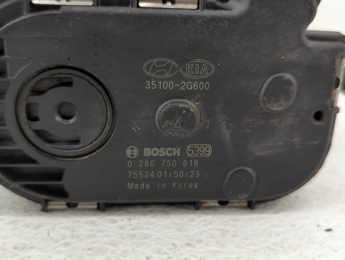 2015-2019 Hyundai Sonata Throttle Body P/N:0 280 750 618 35100-2G600 Fits Fits 2015 2016 2017 2018 2019 2020 2021 OEM Used A