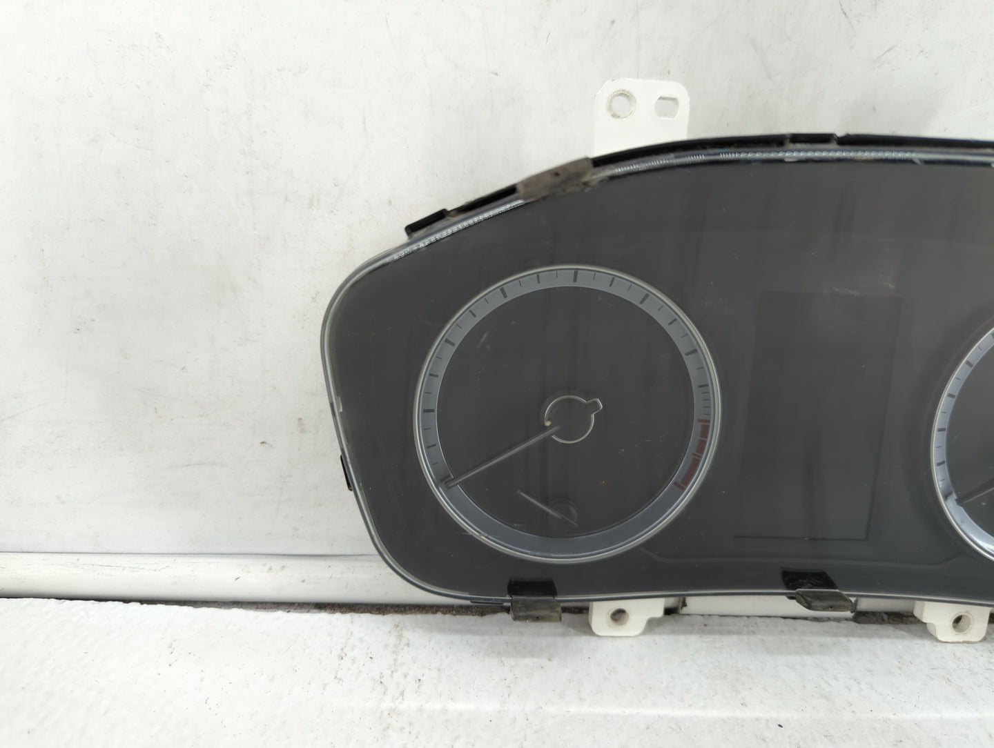 2018 Hyundai Sonata Instrument Cluster Speedometer Gauges P/N:94051-C2000 94041-C2000 Miles: Fits OEM Used Auto Parts - Oemu