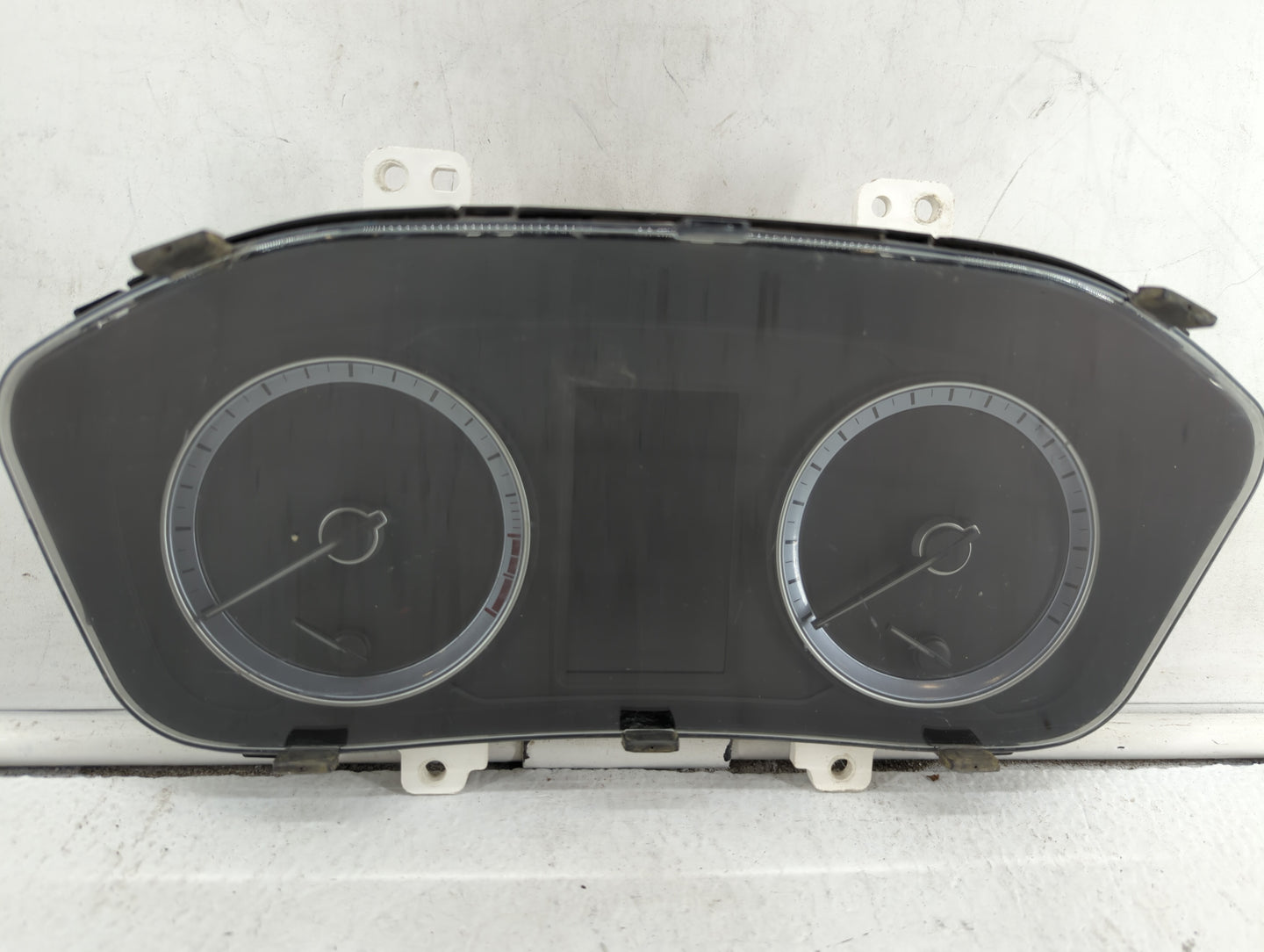 2018 Hyundai Sonata Instrument Cluster Speedometer Gauges P/N:94051-C2000 94041-C2000 Miles: Fits OEM Used Auto Parts - Oemu