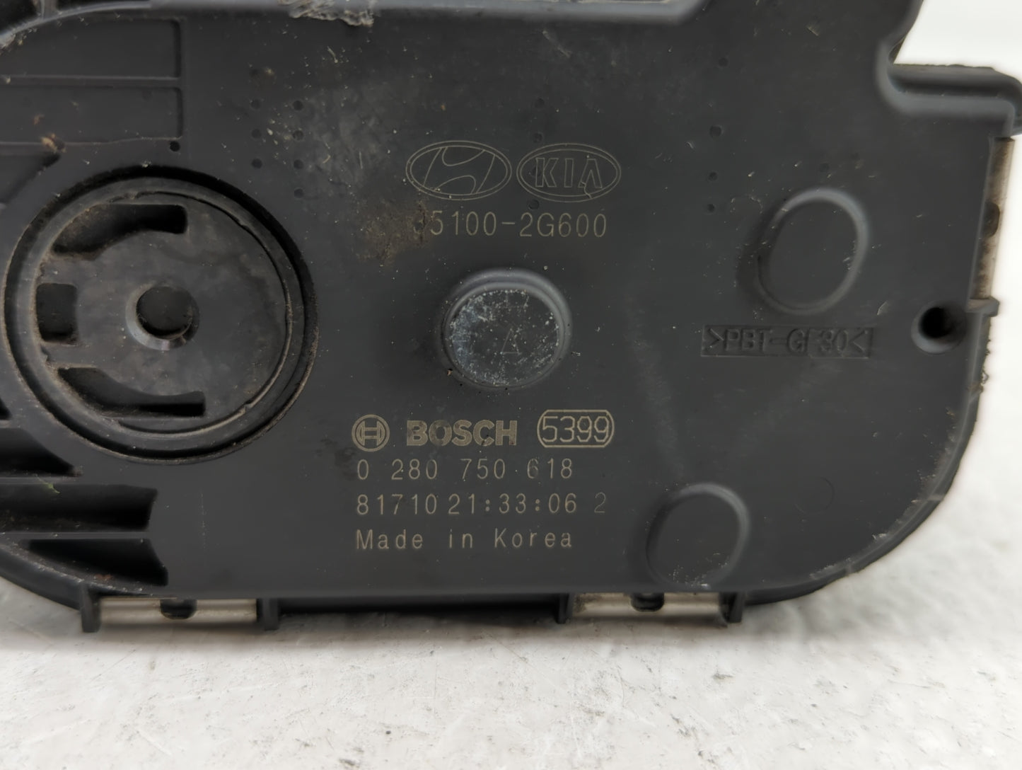 2015-2019 Hyundai Sonata Throttle Body P/N:35100-2G600 Fits Fits 2015 2016 2017 2018 2019 OEM Used Auto Parts - Oemusedautop