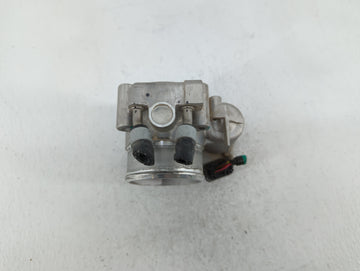 2015-2019 Hyundai Sonata Throttle Body P/N:35100-2G610 Fits Fits 2015 2016 2017 2018 2019 2020 2021 OEM Used Auto Parts