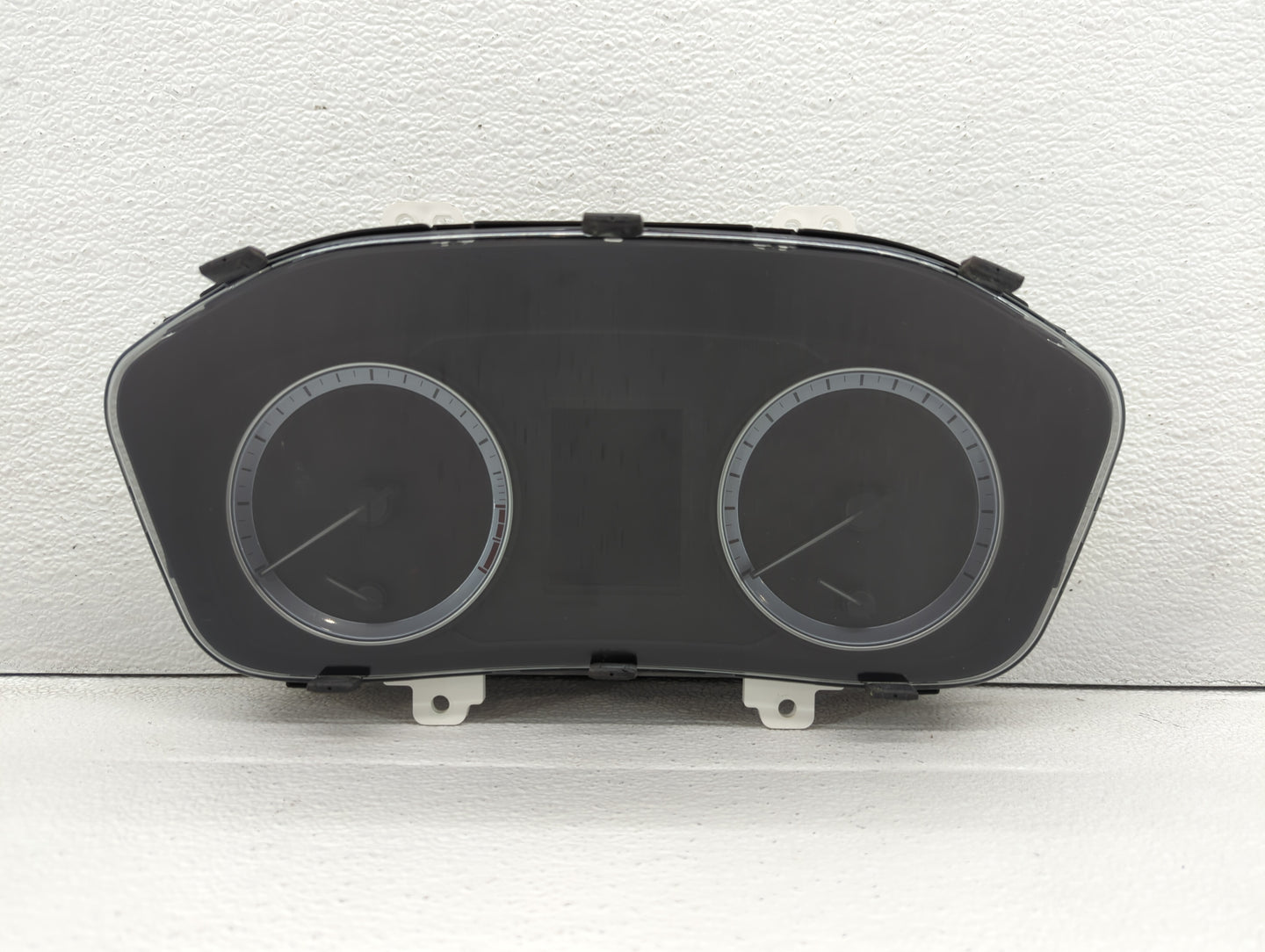 2018 Hyundai Sonata Instrument Cluster Speedometer Gauges P/N:94051-C2000 94041-C2000 Fits OEM Used Auto Parts - Oemusedauto