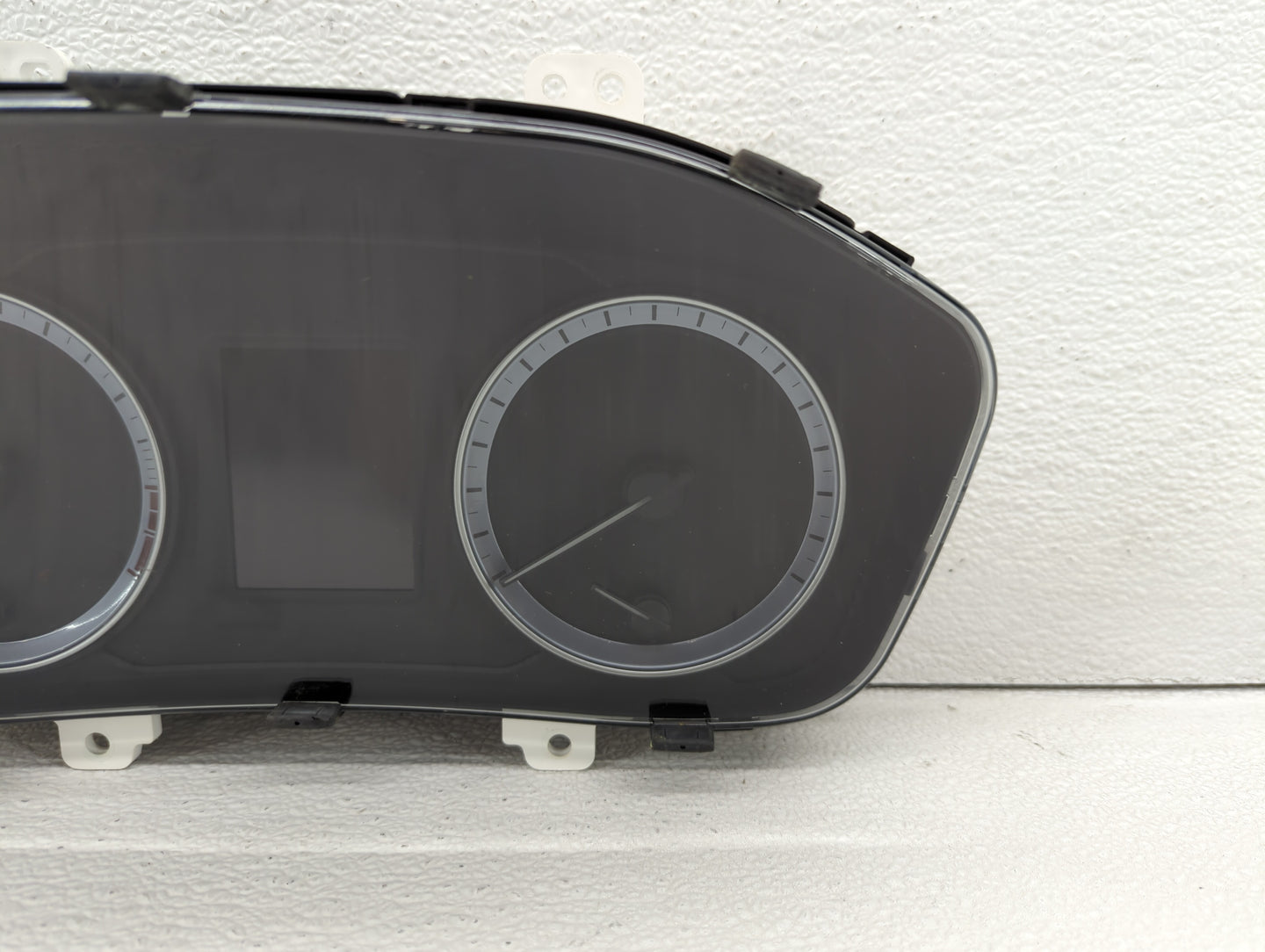 2018 Hyundai Sonata Instrument Cluster Speedometer Gauges P/N:94051-C2000 94041-C2000 Fits OEM Used Auto Parts - Oemusedauto
