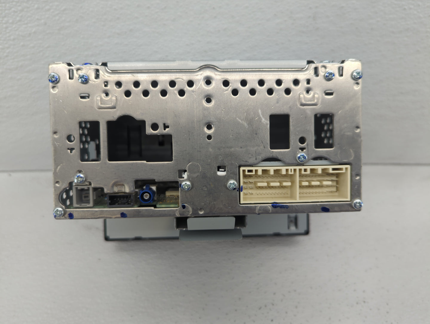 2018-2019 Hyundai Sonata Radio AM FM Cd Player Receiver Replacement P/N:96160C2UA04X 96160C2UB04X Fits Fits 2018 2019 OEM Us
