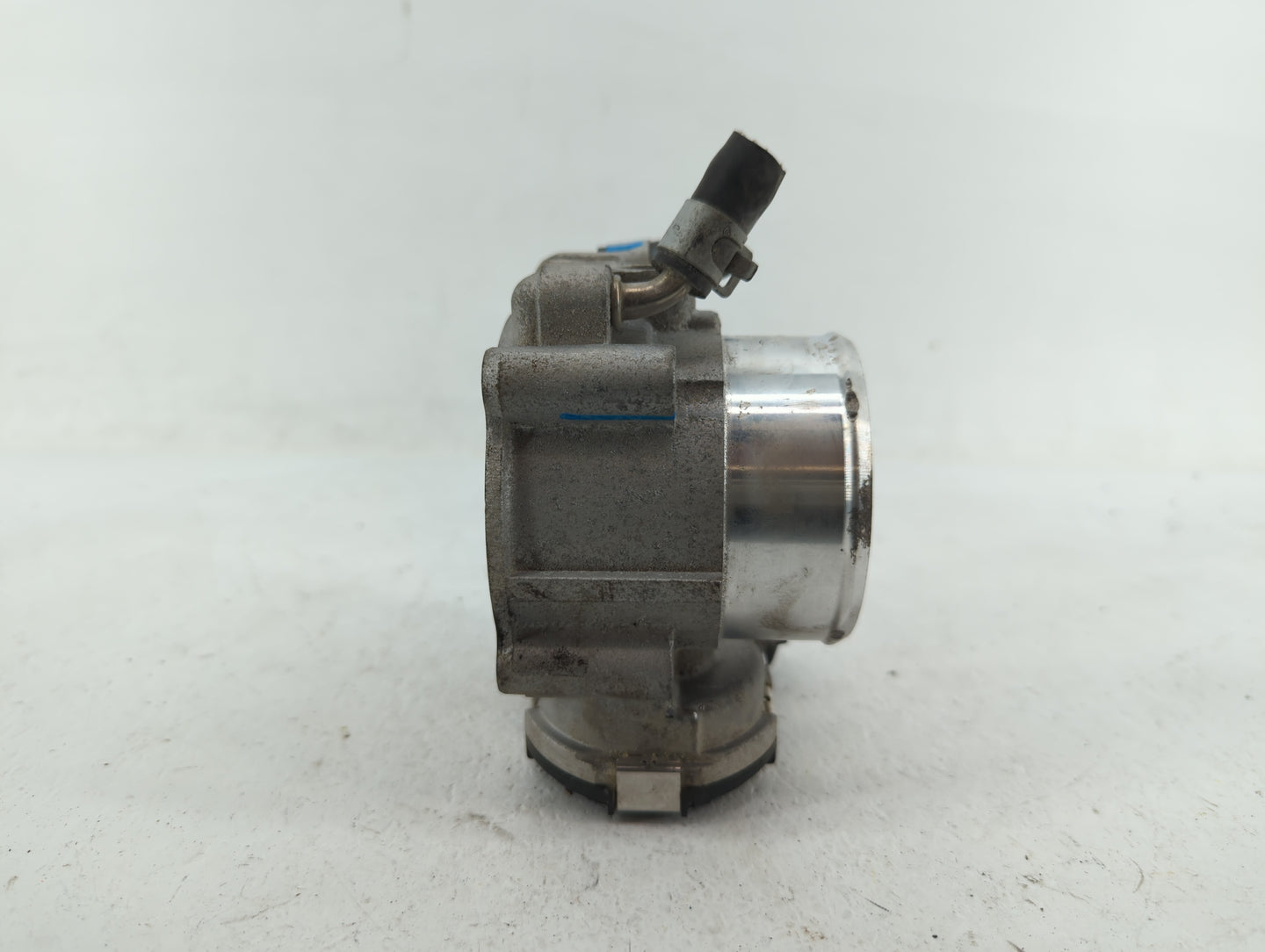 2015-2019 Hyundai Sonata Throttle Body P/N:35100-2G600 Fits Fits 2015 2016 2017 2018 2019 2020 2021 OEM Used Auto Parts - Oe